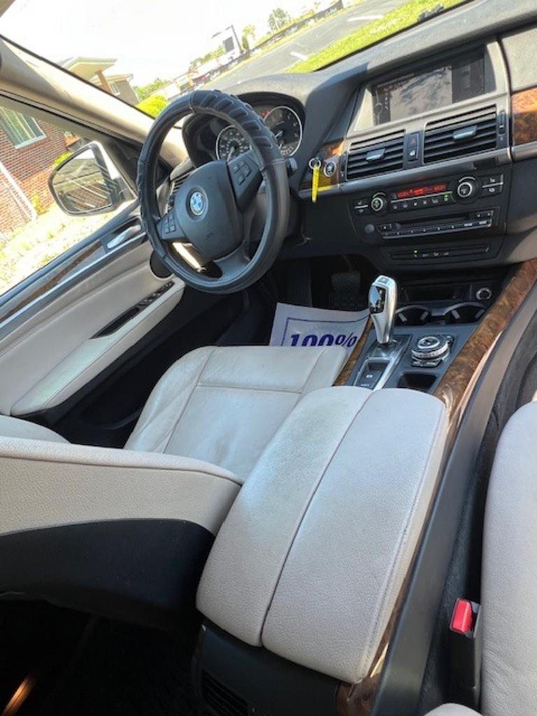 2012 BMW X5 xDrive35i - Photo 10