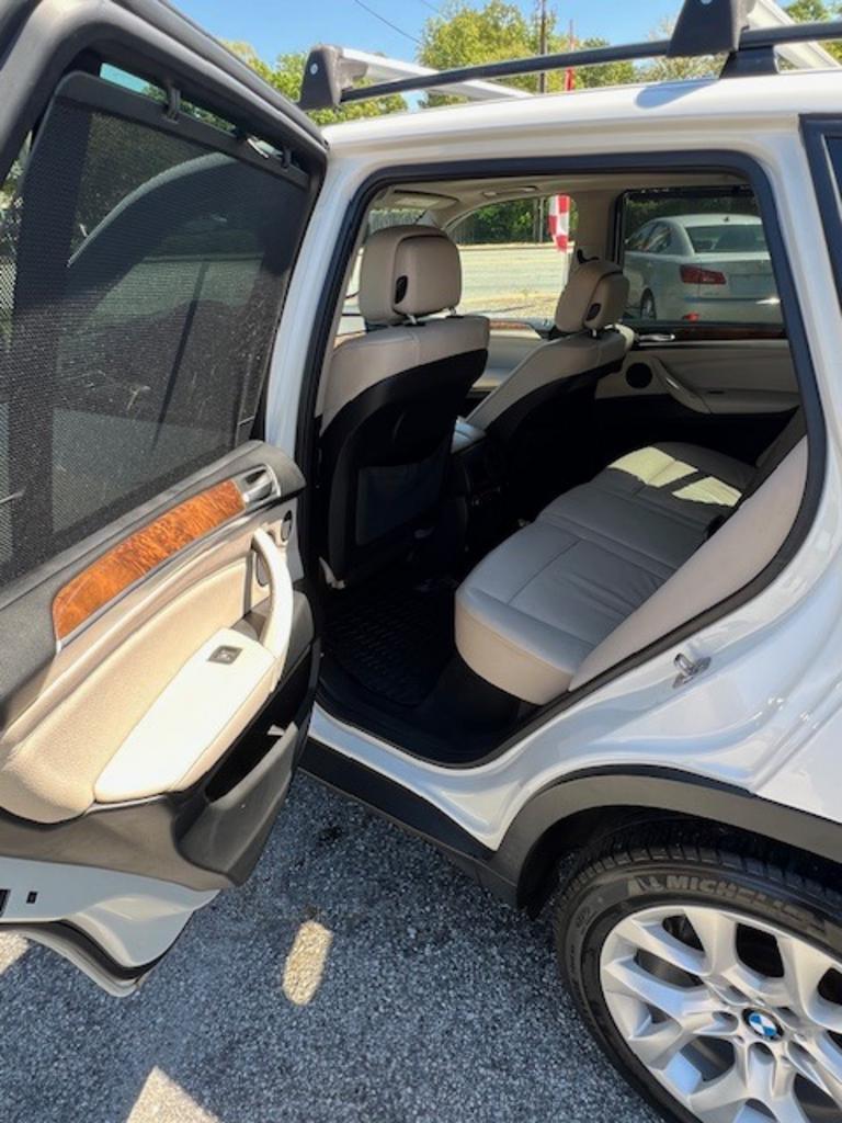 2012 BMW X5 xDrive35i - Photo 8