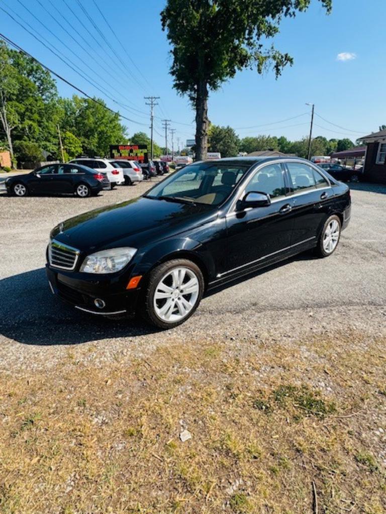 2008 Mercedes-Benz C-Class's photo